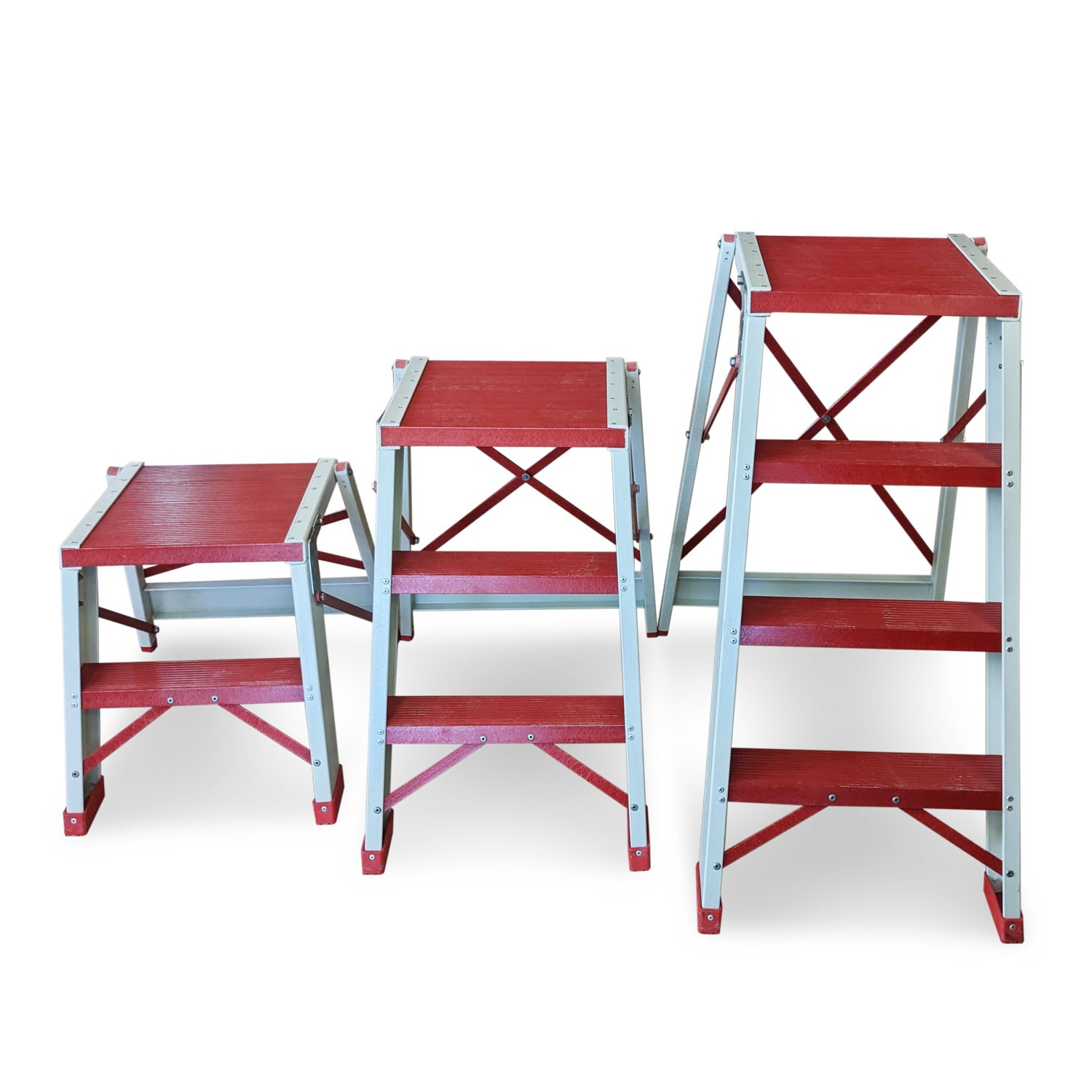 EM2010 | Taburetes plegables para uso profesional en fibra de vidrio